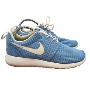Nike  Roshe Run ID Running Shoes Womens Sz 9.5 Blue Sneakers Brides Maid‎
